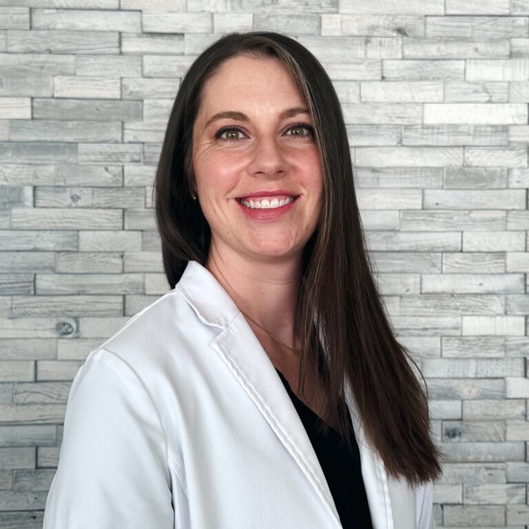 Highlands Ranch Smiles Dentist Dr. Amanda McCabe