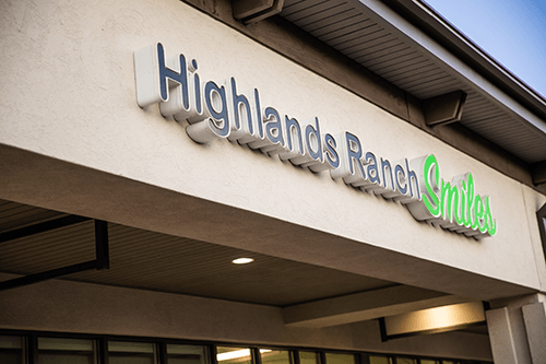 Highlands Ranch Smiles Office Exterior Sign
